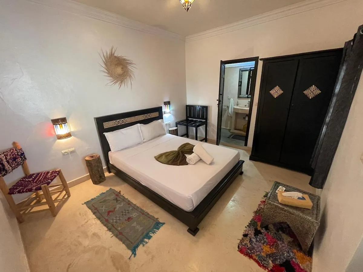 Run Villa Marine, Elegant Private Villa In Marrakech With Heated Pool Option マラケシュ