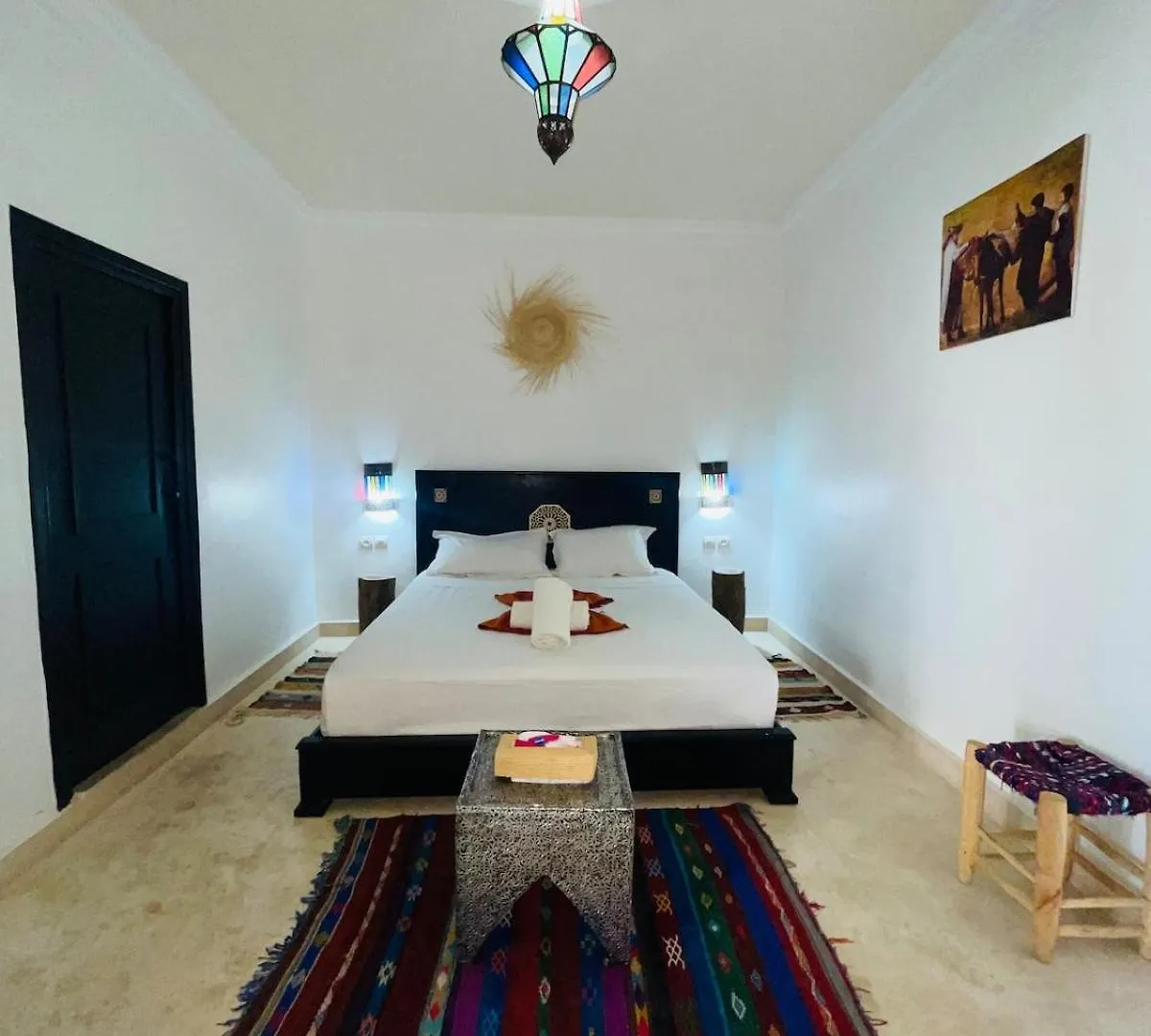 Run Villa Marine, Elegant Private Villa In Marrakech With Heated Pool Option Marrakesh