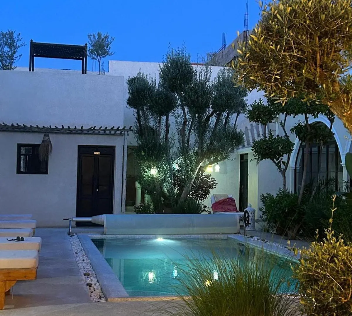 Run Villa Marine, Elegant Private Villa In Marrakech With Heated Pool Option Marrákes