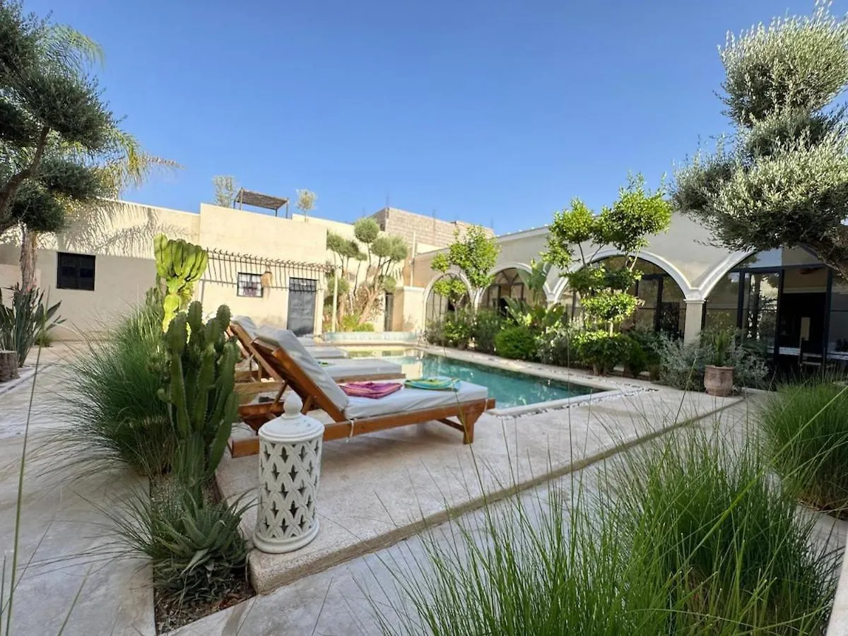 Run Villa Marine, Elegant Private Villa In Marrakech With Heated Pool Option Marrákes 0*,  Marokkó